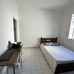 Quarto Copacabana Proximo A Praia E Metro